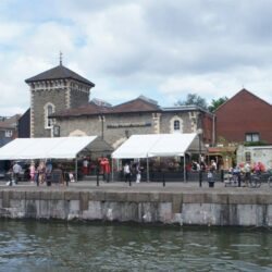 Long-term hire marquees at pub in Bristol